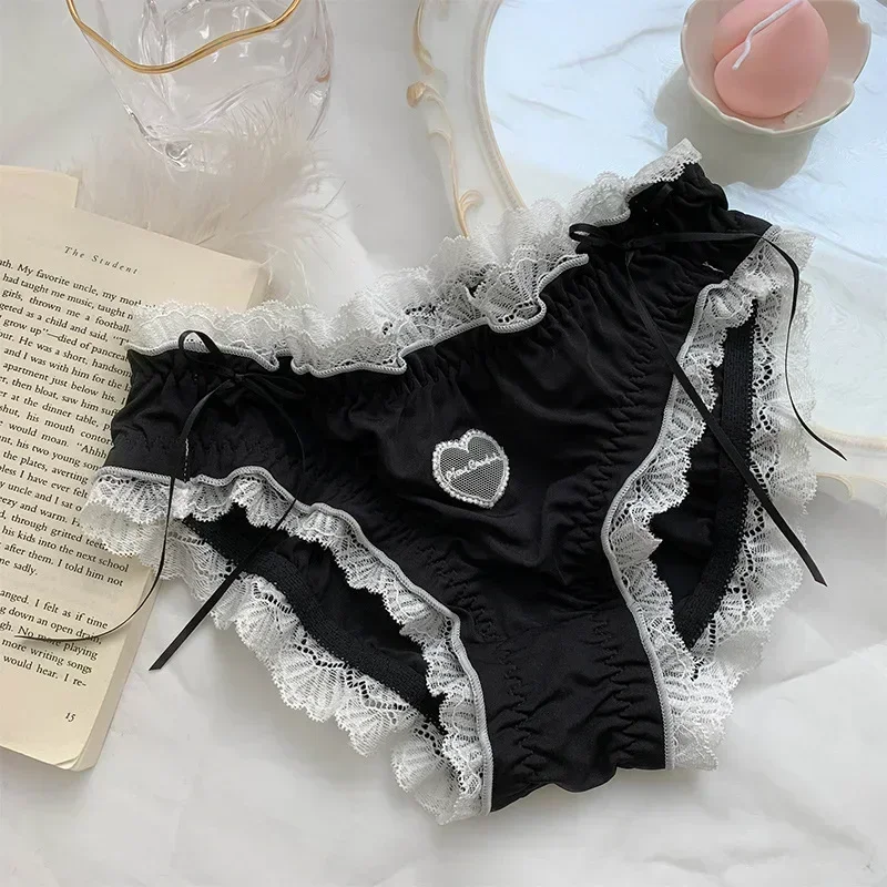 Japanese Style Panties Love Lace Cute Girl Ice Silk Hip Lift Sexy Female Bow Mid-waist Briefs Comfortable Seamless Women Briefs