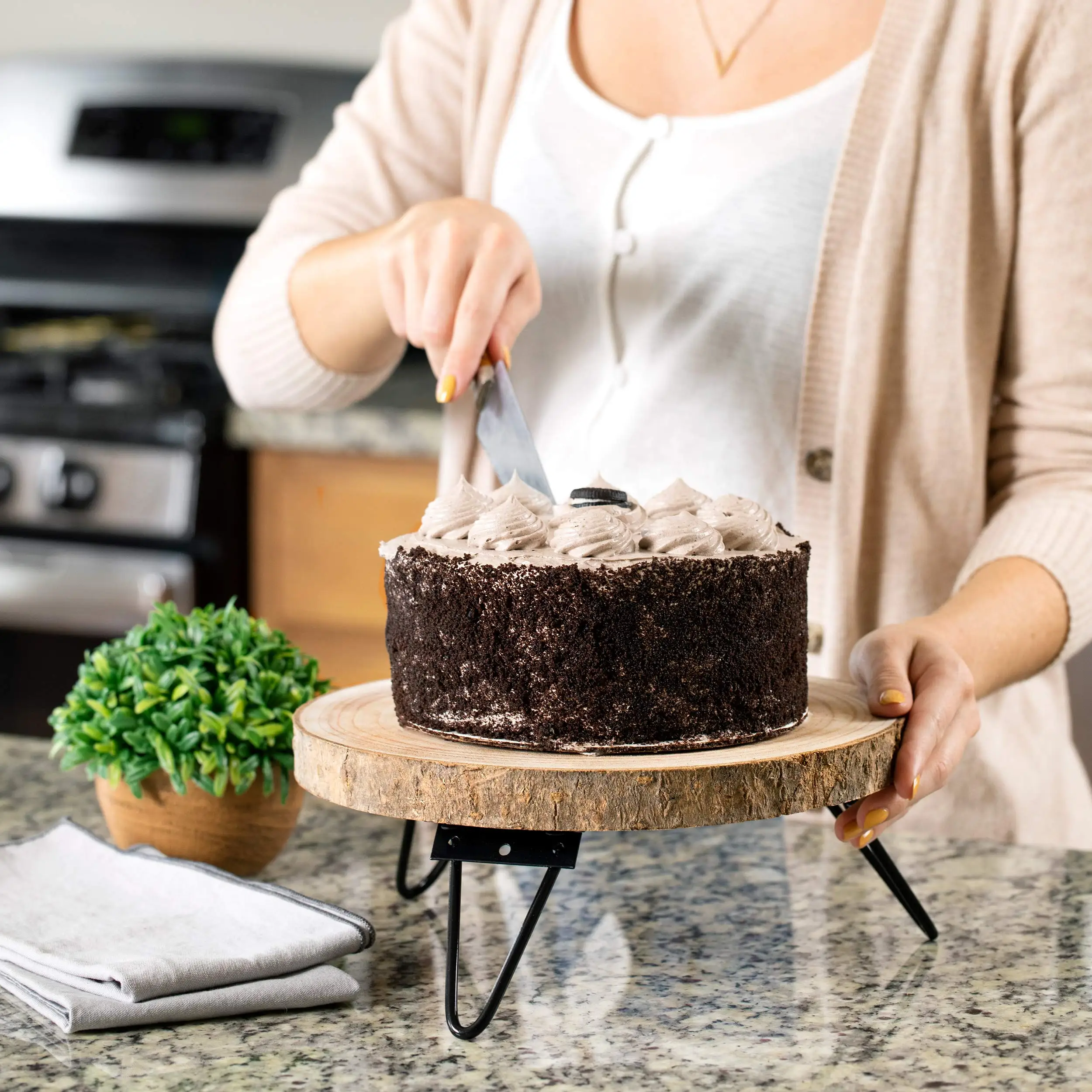 10 inch Wood Cake Stand for Dessert Table - Round Rustic Cake Holder Tray Wooden Serving Platter Pedestal for Wedding Cakes