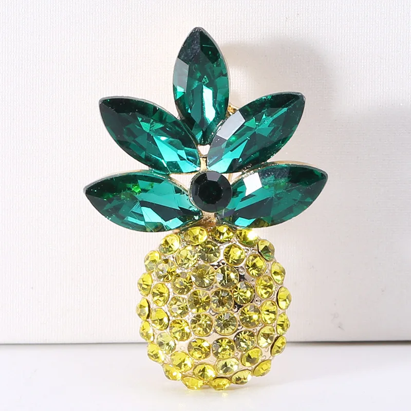 Hot Inlaid Rhinestone Fruits Pineapple Brooches For Women Unique Design Personality Elegant Brooch Pins Jewelry Gifts