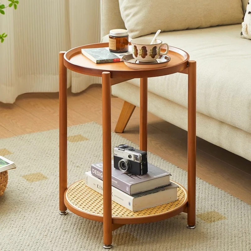 

‌ Приставной столик из ротанга для гостиной, двухслойный журнальный столик, прикроватный органайзер, торцевой столик, портативный акцентный стол для балкона, кафе