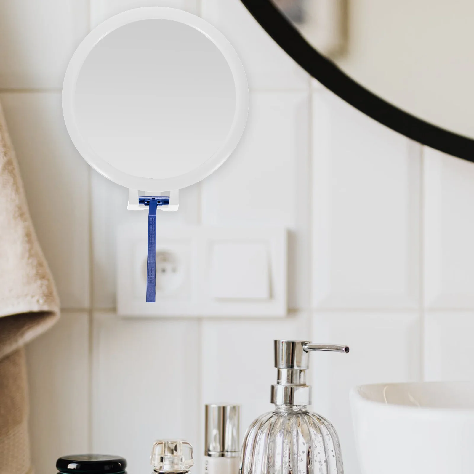 

Bathroom Round Shower Mirror Wall Mounted Razor Holder Fogless Suction Cup Mirror for Bathroom Shaving
