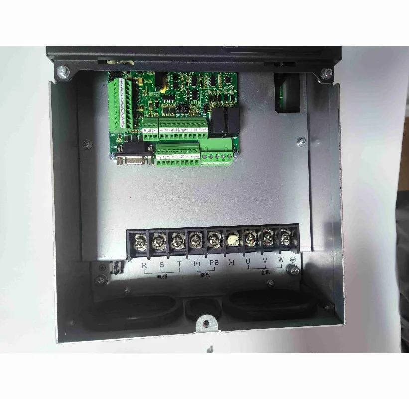 

Fascinating Price New Type High Response Speed Multi-Axis Modular Servo Driver