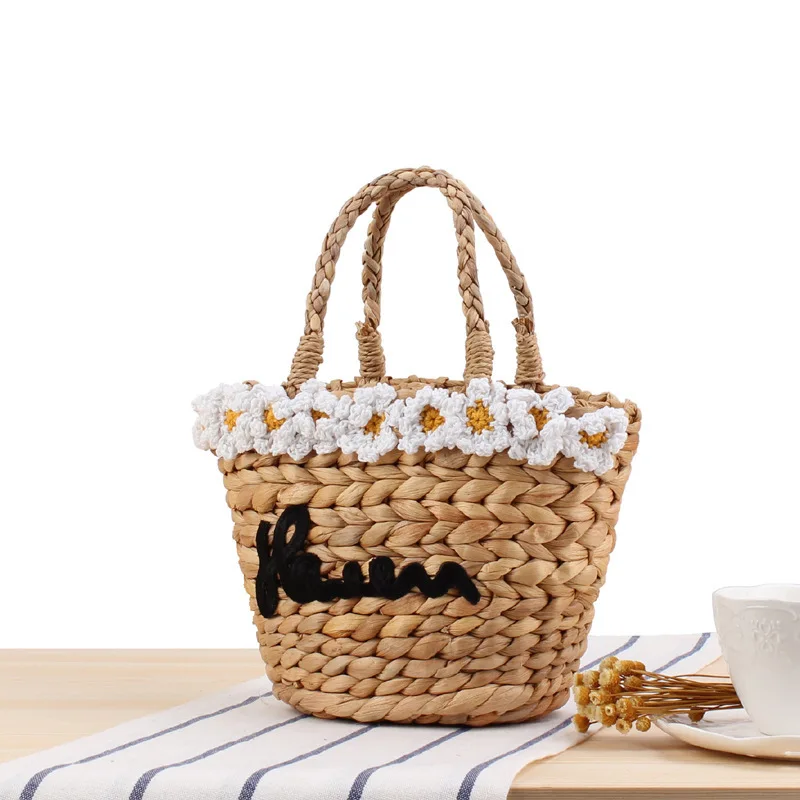 

Small daisy flowers, hand-carried straw bag, versatile, one-shoulder, hand-woven bag, vacation beach bag