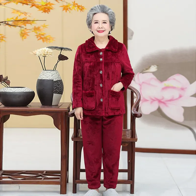 Elderly Grandma Pajamas Female Flannel Loose 2022 Autumn Winter Coral Fleece Winter Middle-Aged Elderly Mother Plus Velvet Suit