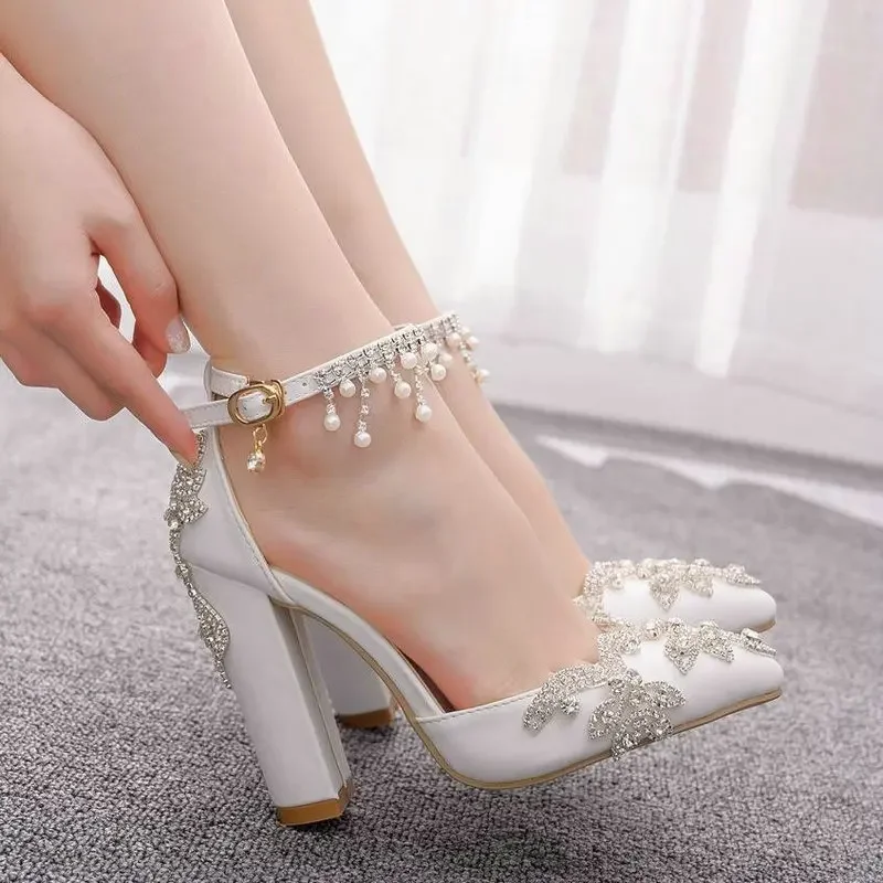 New White Pointed Crystal Wedding Shoes Thick Heel Ultra-high Heel Bridal Shoes One-line Buckle Strap Tassel Rhinester Women