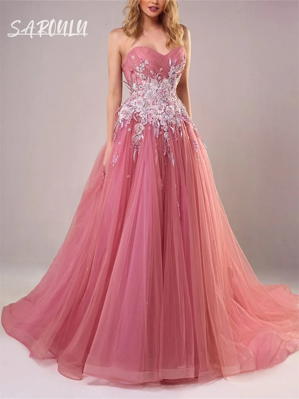 

Coral Tulle Sweet Prom Dress Strapless A Line Long Customized Women Party Gown with Floral Appliques Cour Train Prom Gown