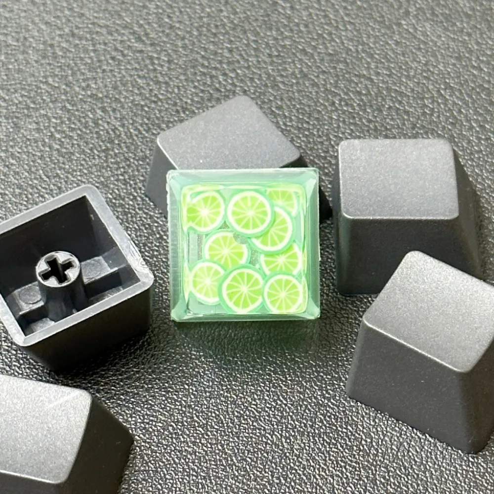 

Fashionable Transparent Fruit Keycaps OEM R4 Romantic Fruit Keyboard Cap Handmade DIY Mechanical Keyboard Keycap Cross Axis