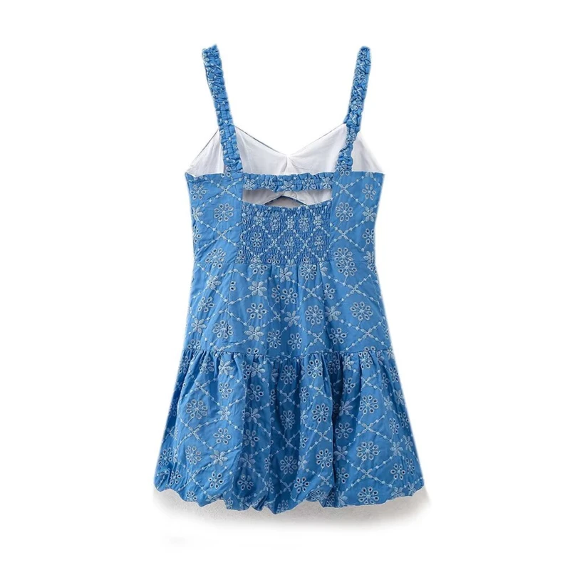 Keyanketian 2025 verão novo vestido feminino bordado deslizamento beachwear férias vento sem costas oco em camadas sem mangas mini vestido