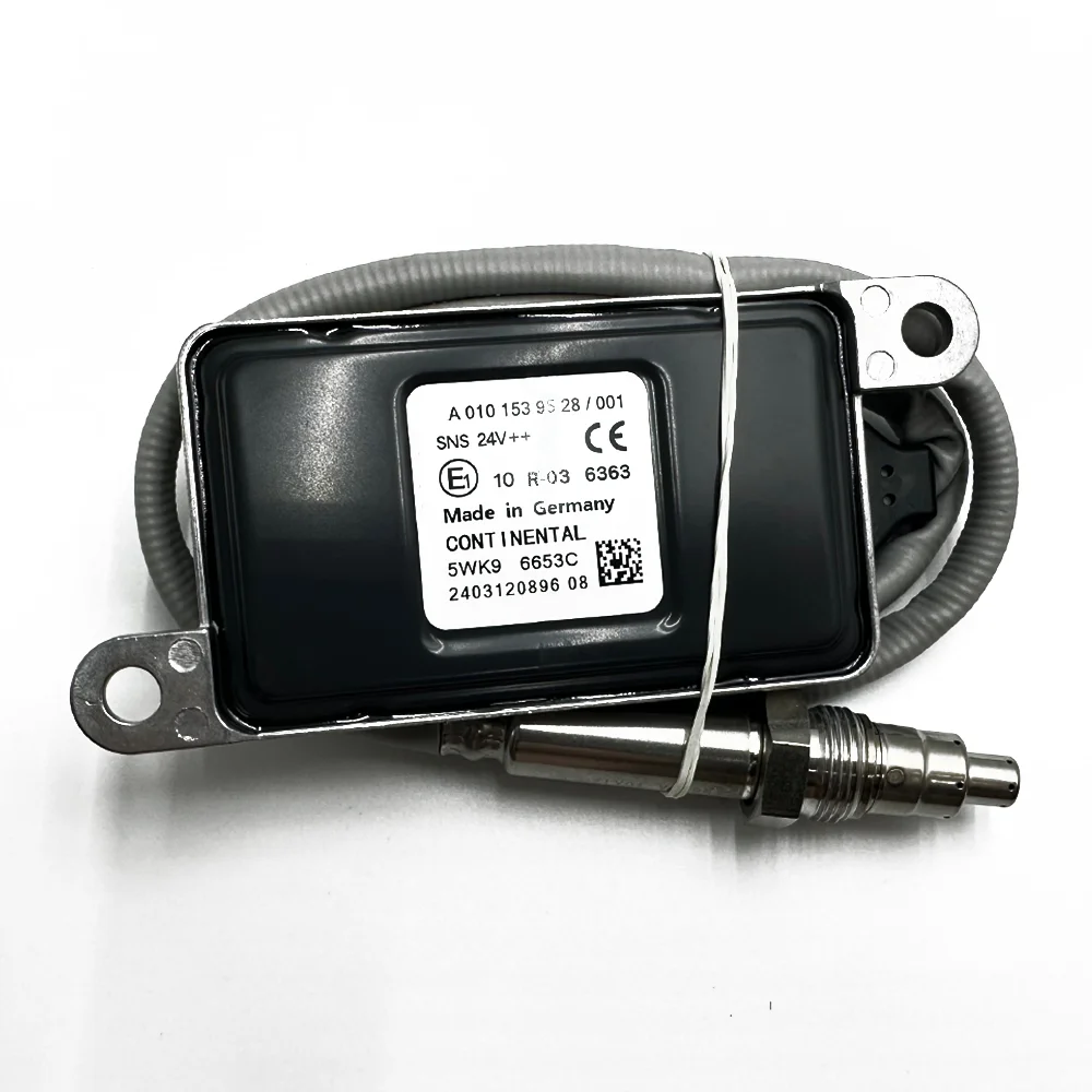 

NOX Sensor A0101539528 5WK96653C 5WK96653A 0101539528 A0091530028 0091530028 fits for Mercedes-Benz Actros MP4 EURO6 Truck 24V