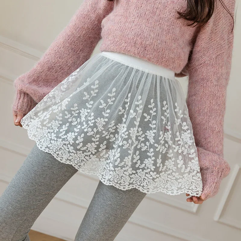 Women Skirt Extender with Lace Hem 2024 Spring Autumn Layering Fake Tops Hemline Flower Embroidery Mini Skirt Black White