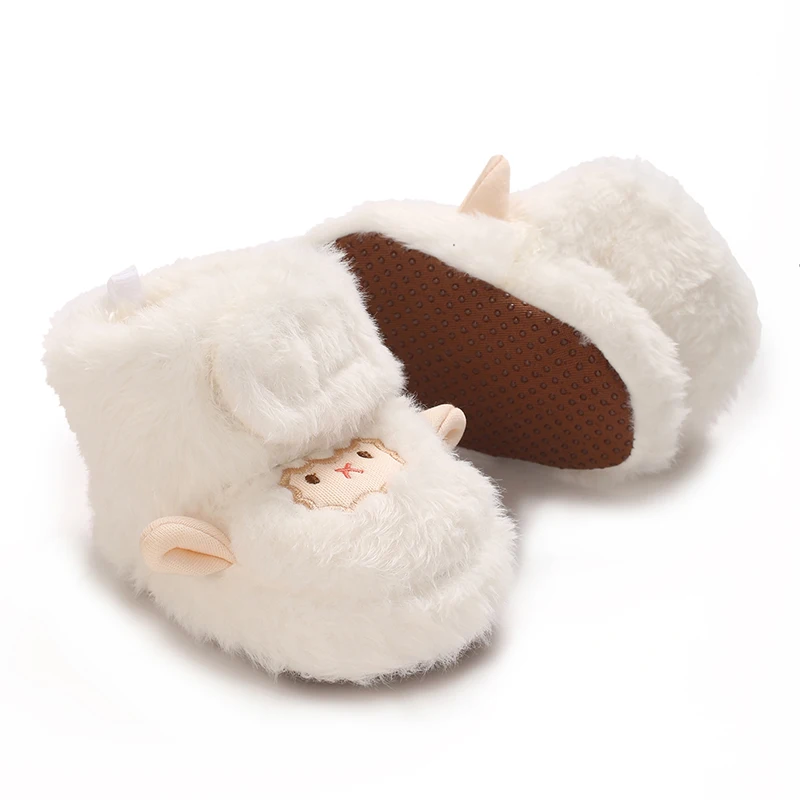 Warm Plush Baby Boots Winter Infant Girl Footwear with Cute Cartoon Design Comfortable Soft Soles for Newborns 0-18 Months