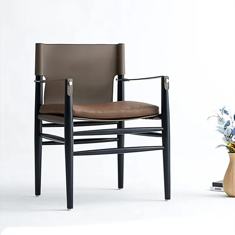 Nordic Classic Design Medieval High Quality Wear-resistant Saddle Leather Upholstered Solid Wood Dining Chair