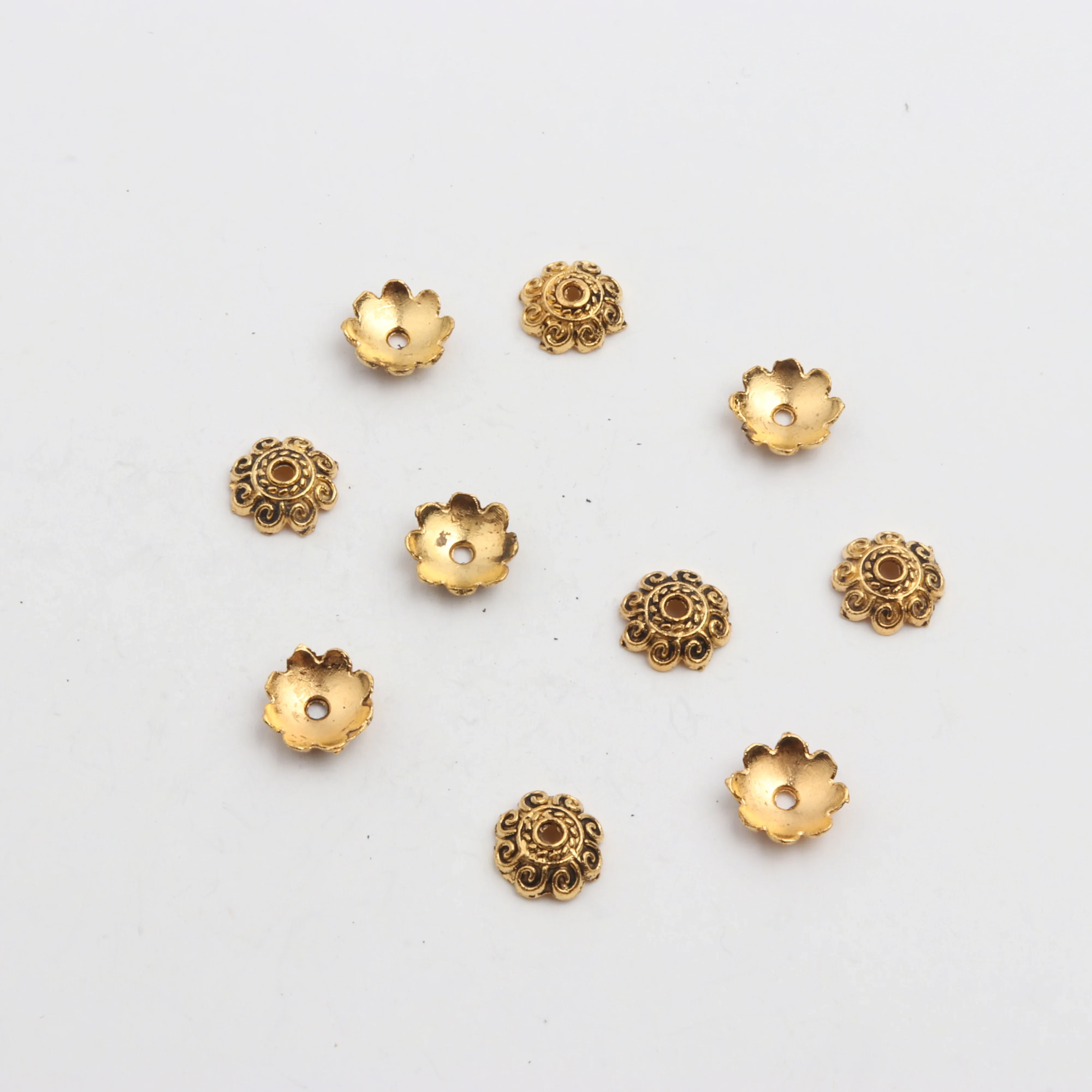 

50pcs Antique Gold Copper Sliver Bronze Multiple Petals Alloy Metal Spacer Flower Beads Cap For Making DIY Jewelry Accessories