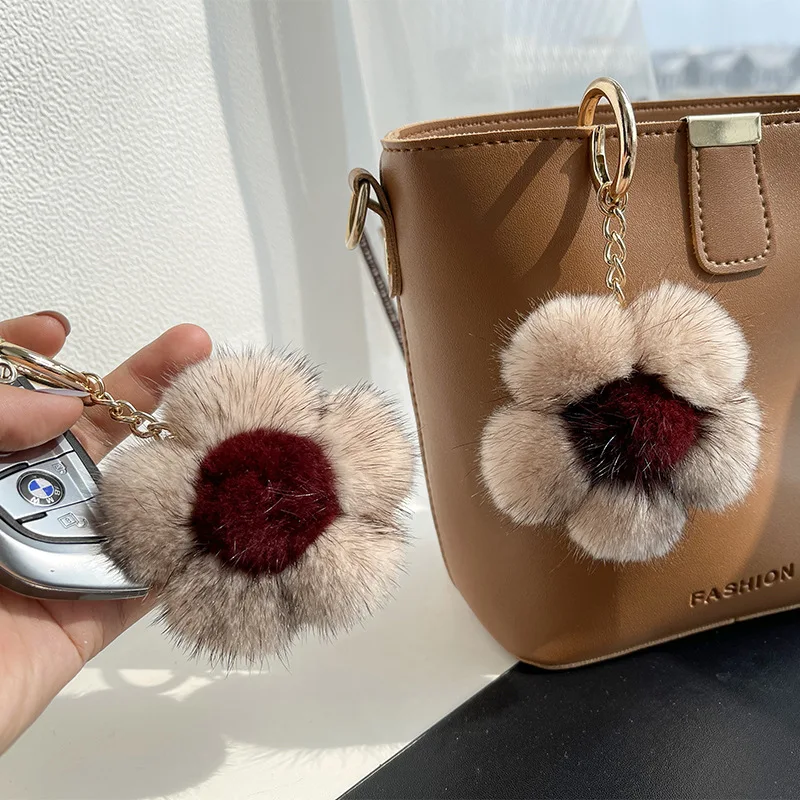 Plüsch-Blumen-Schlüsselanhänger mit künstlichem Nerzfell, Sakura-Anhänger für Autoschlüssel, Tasche, niedliche Damen-Geldbörse, Rucksack-Zubehör, florales Pompon-Geschenk