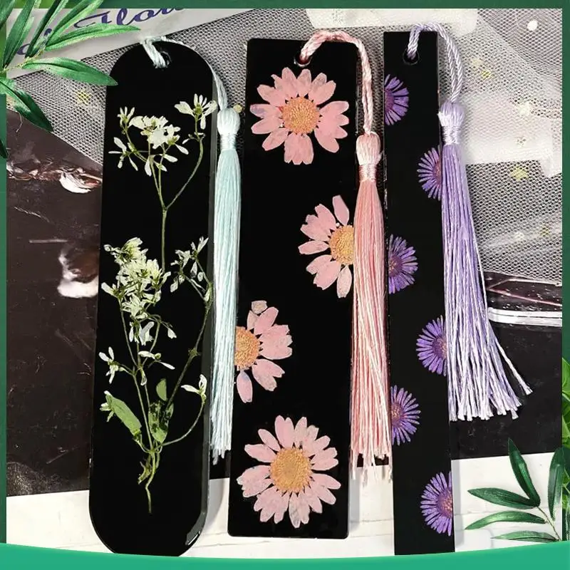 (NEW) Set Of 3 Shiny Bookmark Silicone Mold, As Shown Bookmark Resin Mold With Tassel, Small Medium Rectangular Bookmark Mold