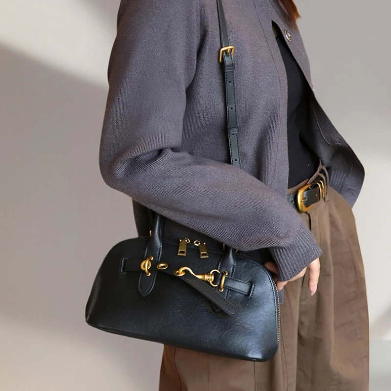 حقيبة نسائية من الجلد الطبيعي حقيبة كتف حقائب يد للسيدات حقائب كروس فاخرة مصممة بساطتها حقيبة جلد الماشية