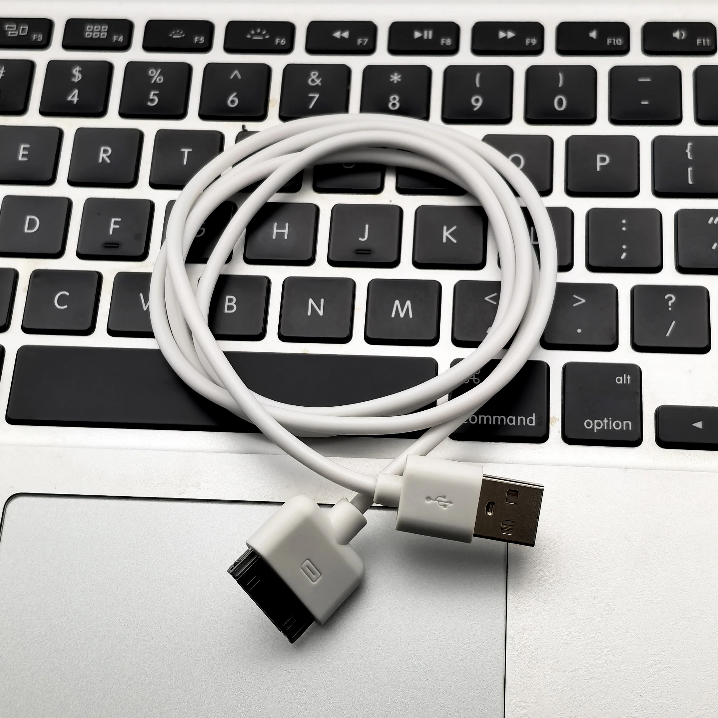 30 Pin USB Charging Cable for iPod Classic Touch Nano Mini, iPhone 4 4S 3G, iPad 3 2 1 Data Sync Connector Lead