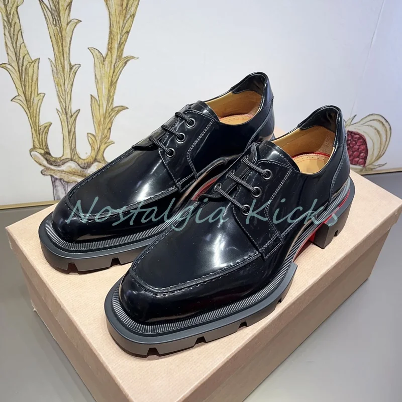 

Classic Black Patent Leather Men's Oxford Shoes Casual Cowhide Thick Soled Lace Up Non Slip Formal Shoes Banquets Daily Footwear