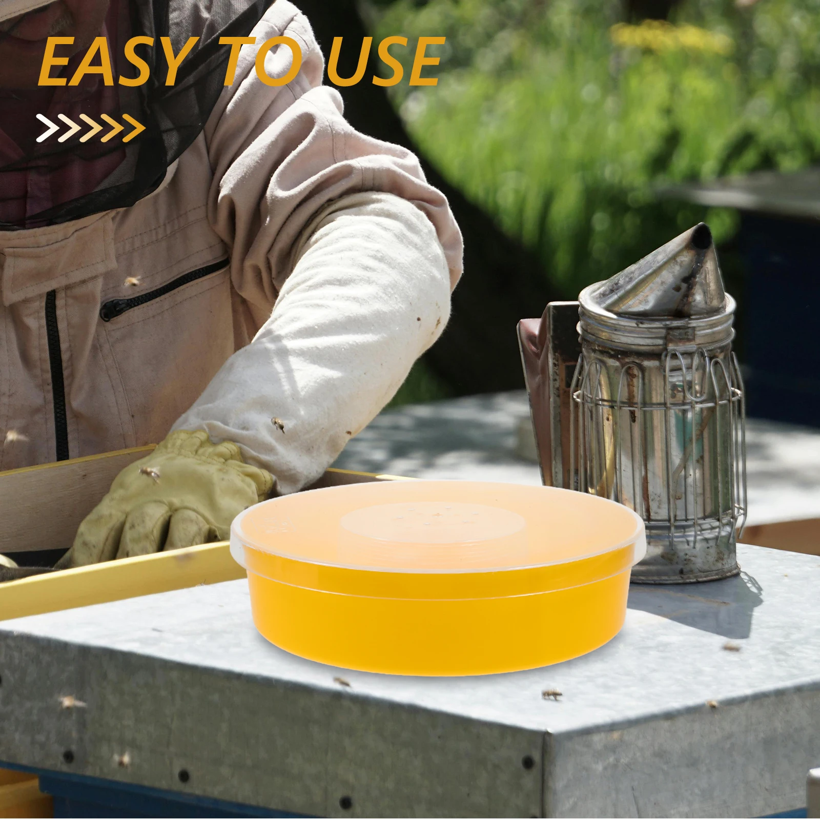 

Round Bee Feeder Transparent Durable Plastic Beehive Water Feeder For Beekeeping Tool Grip Anti-Drowning Design Bee