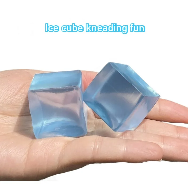 Simpatico cubo di ghiaccio Squishy Spremere Giocattoli Rilasciare lo stress Trasparente Piccolo blocco di ghiaccio Agitarsi Giocattolo Mini Spremere Giocattolo Regali di Natale