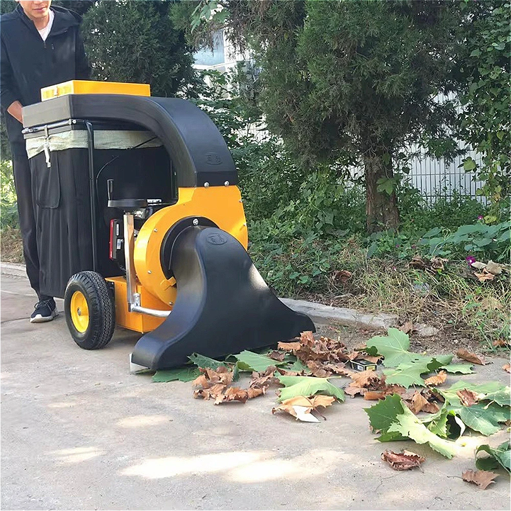 For Sale Push-type Vacuum Leaf Sweeper, Self-propelled Leaf Collector, Suitable for Parks, Gardens, and Communities.