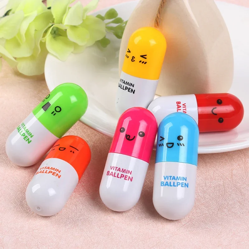 

New 1/2Pcs Color Random Lovely Expression Pill Ball Pen Creative Cartoon Capsule Telescopic Pen Children's Stationery Gifts