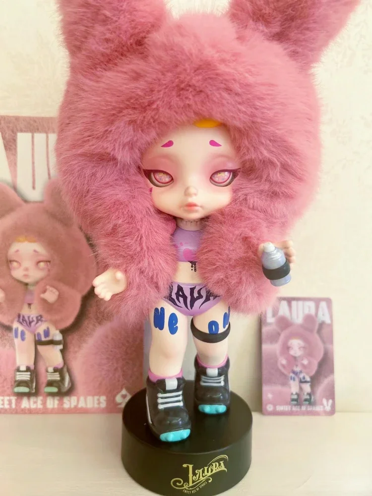 

Laura 200% Sweet Ace of Spades Action Figure Pink and Black Cool Girl Kawaii Doll Design Concept Artistic Collection Toy