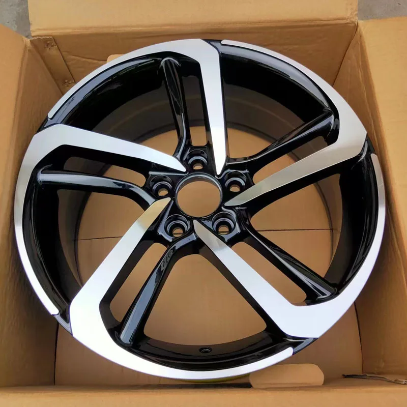 18-Inch American version of the bladed wheel hub 10th generation Accord Inspired model 1775 modification