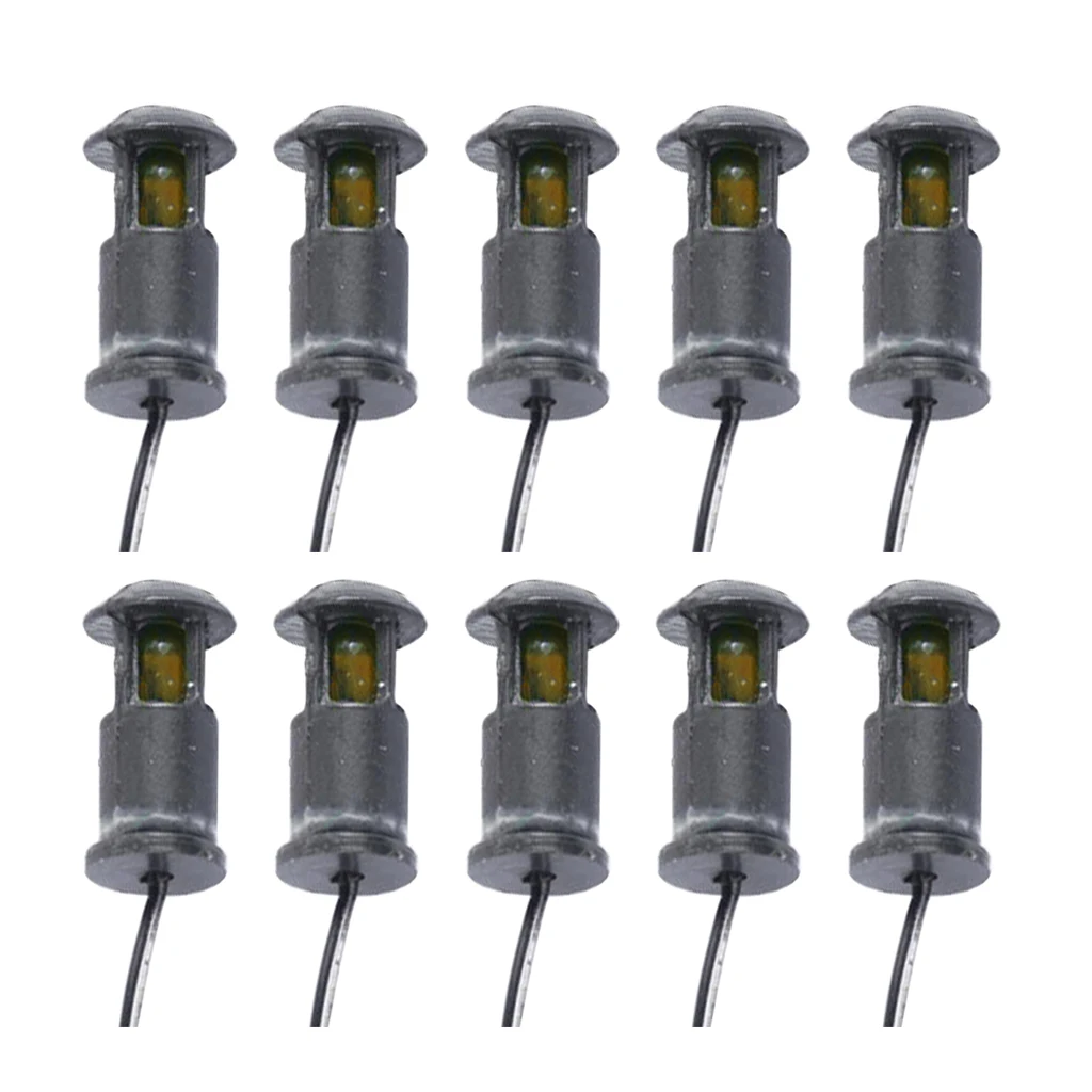 10pcs Lanterns Lamppost Lighthouse Landscape Railway Accessories