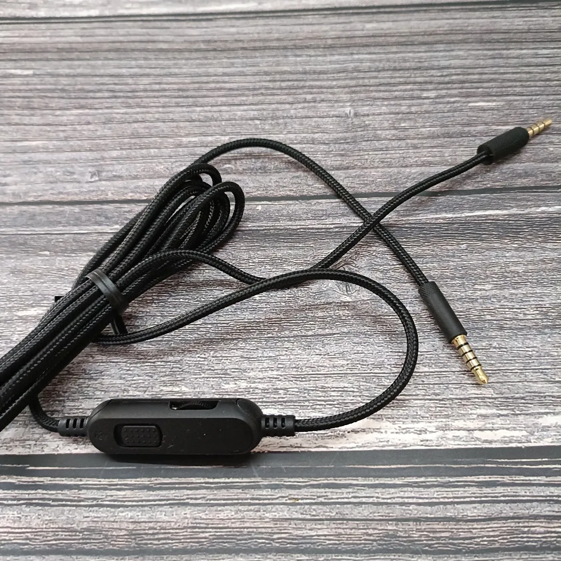 Hochwertiges Audiokabel für Logitech G433 233 Gpro pro x, optimiert für Kopfhörer, geräuschlos, 2-in-1, 2m, geflochten, Plug and Play. – Detail 3