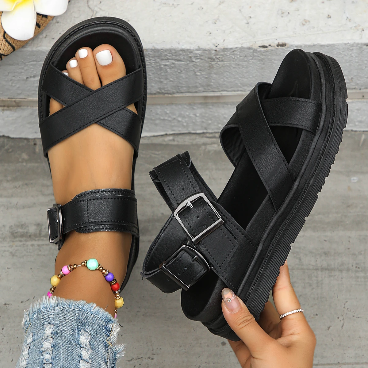 

New Black Open Toe Flatform Wedges Shoes Woman Summer Beach Sandals Sexy Women Plus Size PU Leather Sandalias Plus Size 43