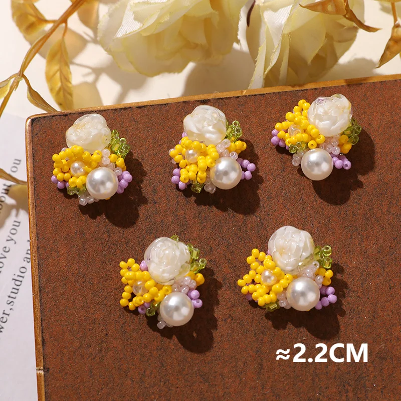 New Handmade Yellow Beads Flower Cluster Button for DIY Jewelry 3pcs Wholesal Flora Sewing Embellishment Decoration Accessory