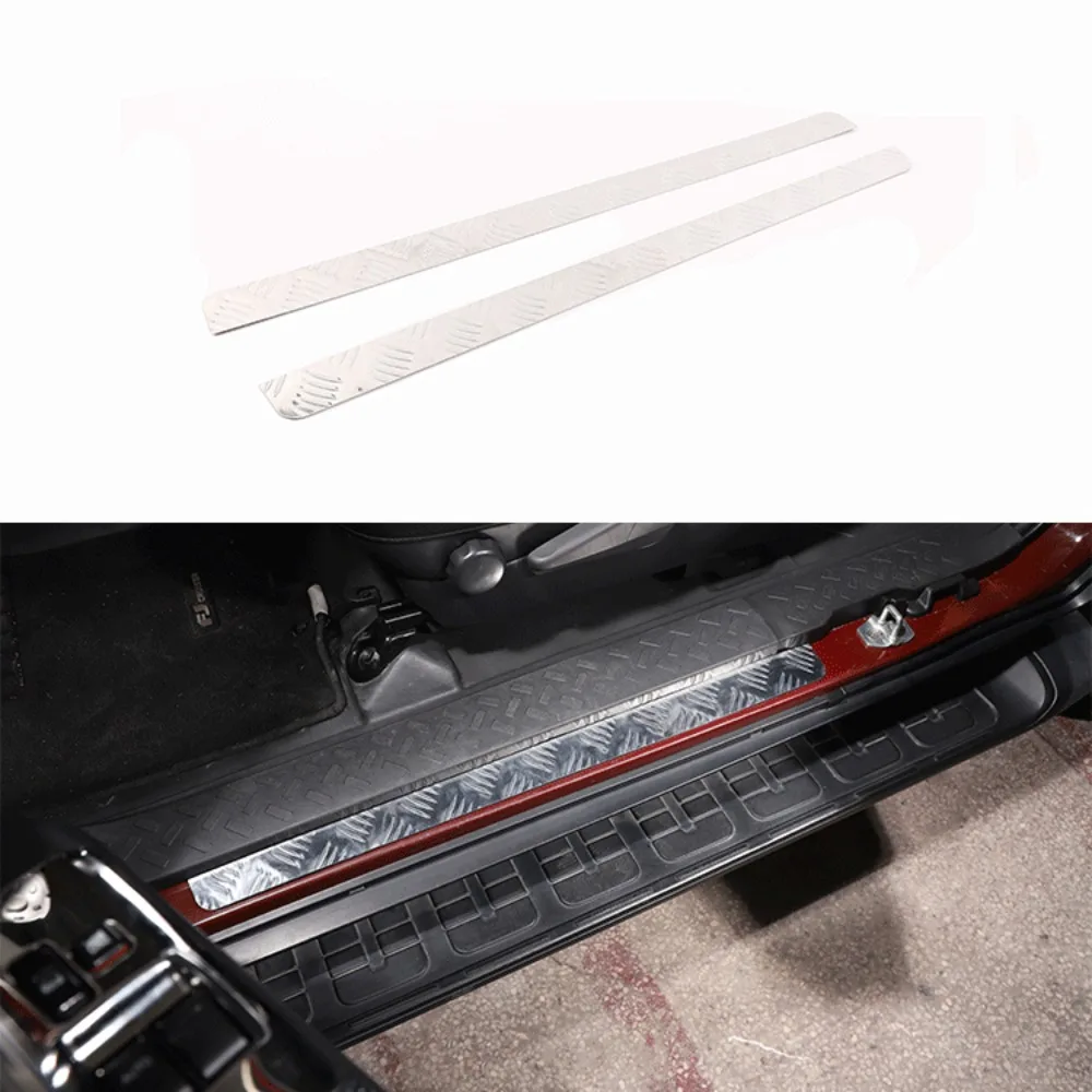 

Alloy Silver 2pcs Car Scuff Plate Outer Door Threshold Sill For Toyota FJ Cruiser 2007-2021 Car Accessories