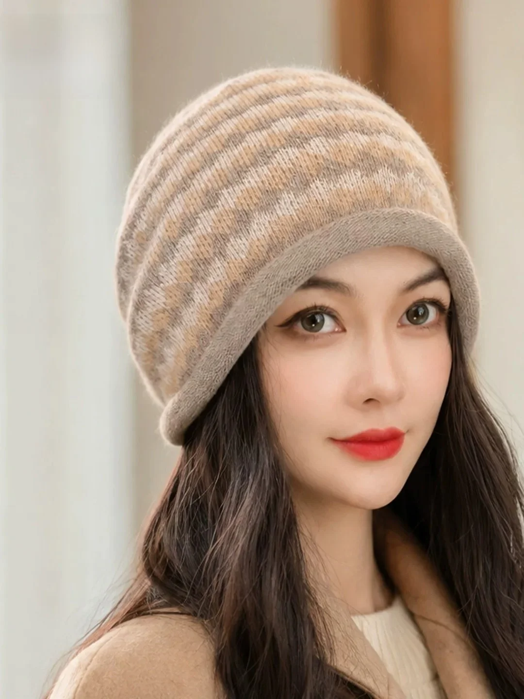 gorro-de-lana-tejido-para-mujer-ideal-para-otono-e-invierno-que-protege-las-orejas-del-frio-de-talla-grande-para-usar-sobre-la-cabeza-de-diseno-moderno-y-versatil-plegable-y-de-estilo-retro