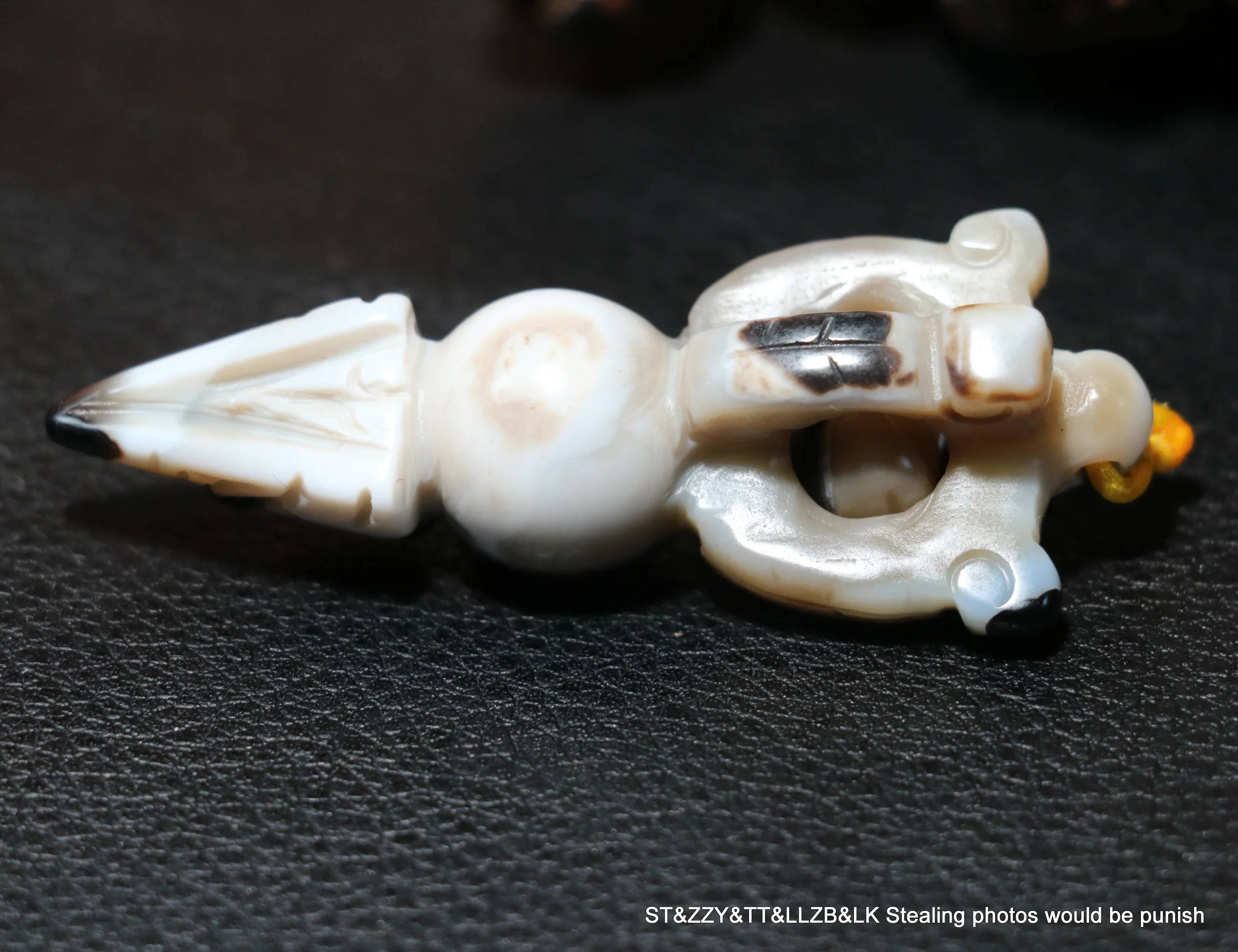 UPD220612A4 Magic Power Energy Tibetan Onyx Sculptrual Sharp Tib Dragon Head Faqi Vajra Dorje Pendant Carving Amulet LKbrother