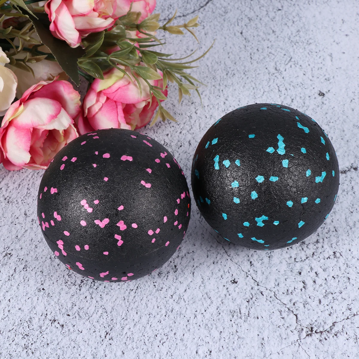 

2Pcs Yoga Massage Ball Durable Exercise Ball for Fitness Pilates Stretching Home Gym Pink Dot Green Dot Yoga Balls