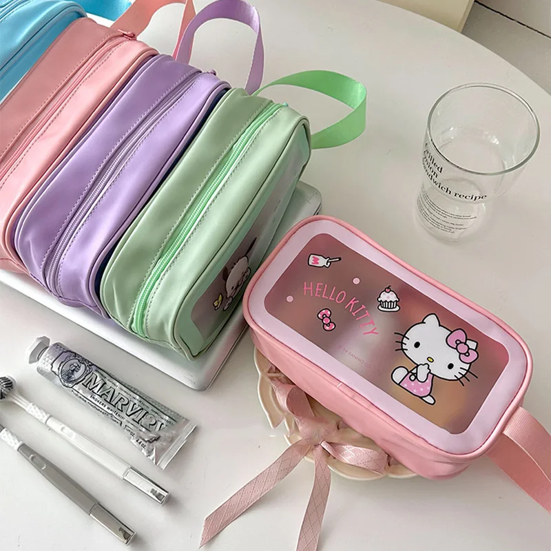 Sanurgente-Trousse de toilette transparente imprimée Anime Hello Kitty, sac de rangement étanche, mignon, PVC, Pochacco Kuromi, rangement pour vêtements d'extérieur