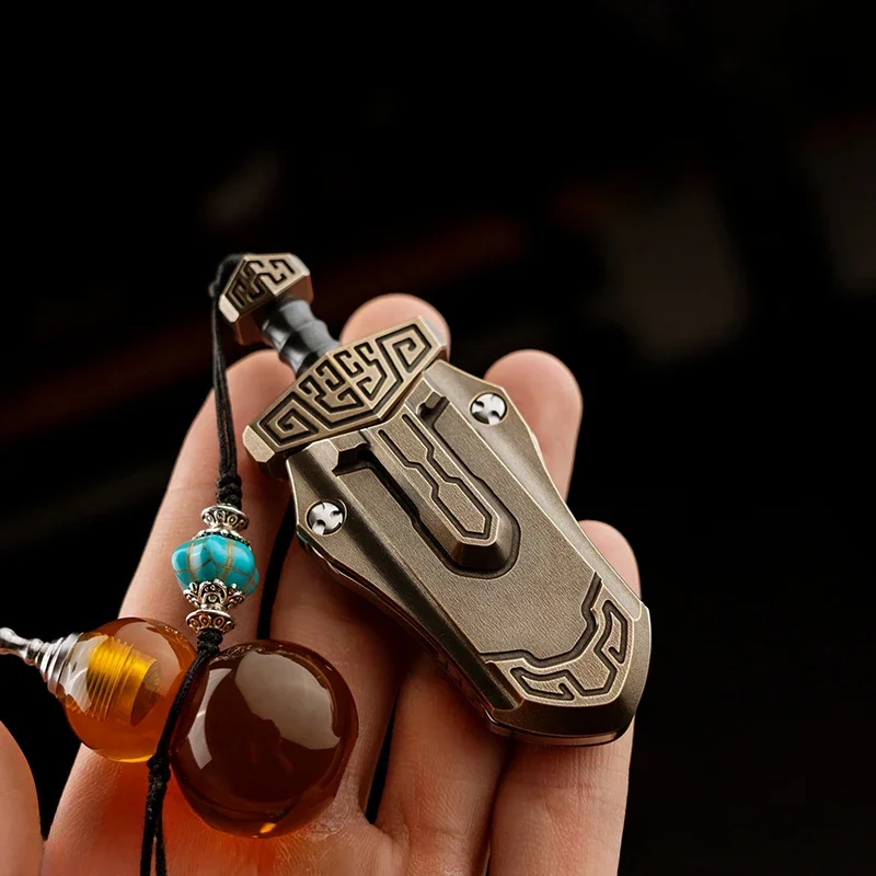 Wanwu edc tai'a espada de metal mecânica ponta do dedo empurrar cartão estilo antigo descompressão brinquedo de jogo na moda