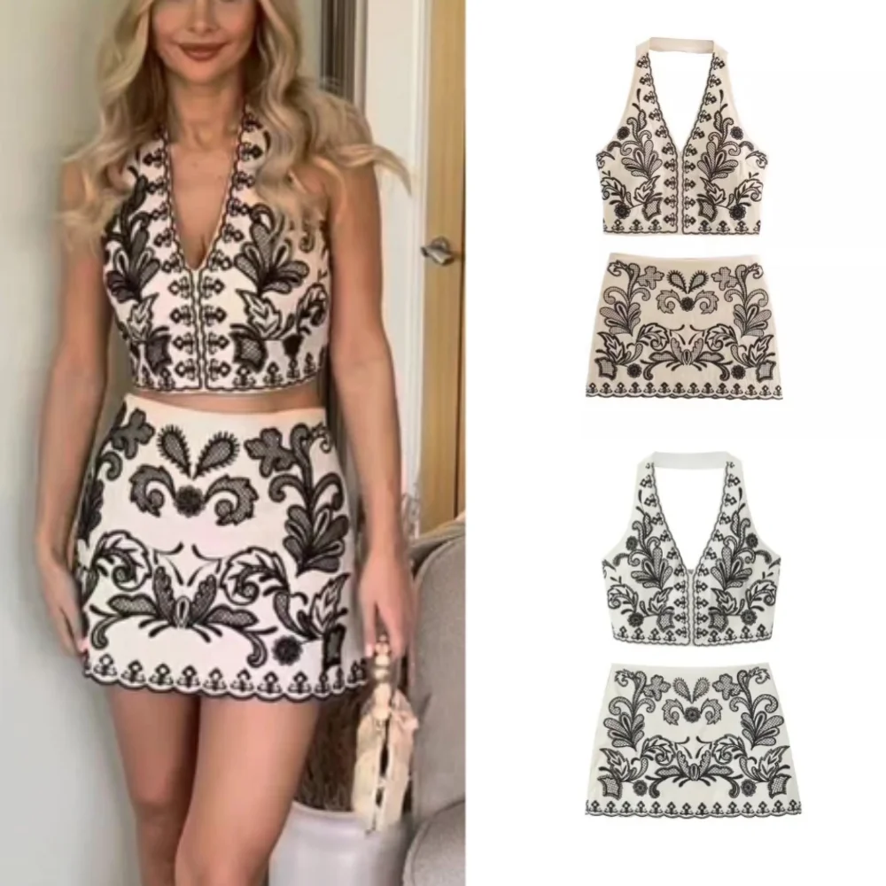 Embroidered Mini Skirts Sets for Women 2 Pieces 2024 New Fashion Halter Crop Top Women Suit Two Piece Set Women Outfit