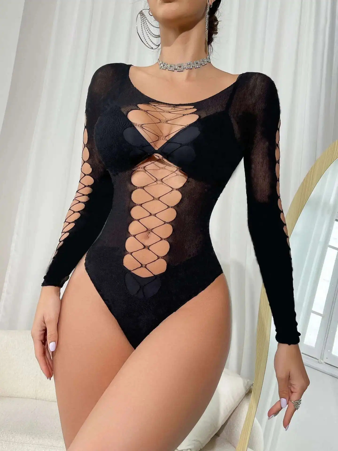 Body Sexy semitransparente para mujer, monos de malla de manga larga con escote en V profundo y espalda descubierta, ropa de dormir femenina de moda fina encantadora T46N
