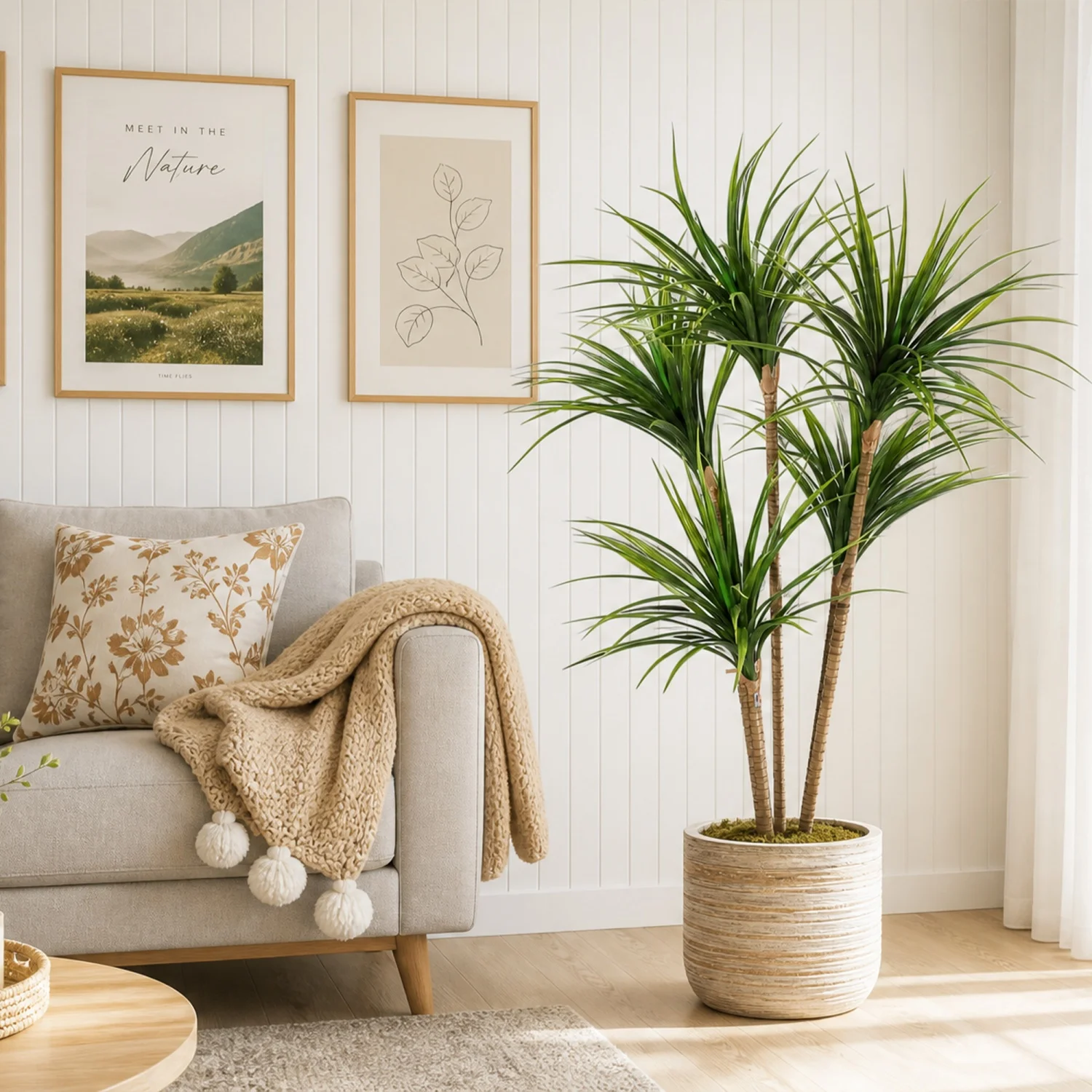 Dracaena Marginata - ต้นดรากีน่ามาร์จินาตาเทียมขนาด 4.27 ฟุต/5 ฟุต ต้นไม้ปลอมทรงสูงในกระถางสำหรับตกแต่งภายใน ต้นดรากีน่าปลอมสำหรับตกแต่งพื้นสำนักงาน