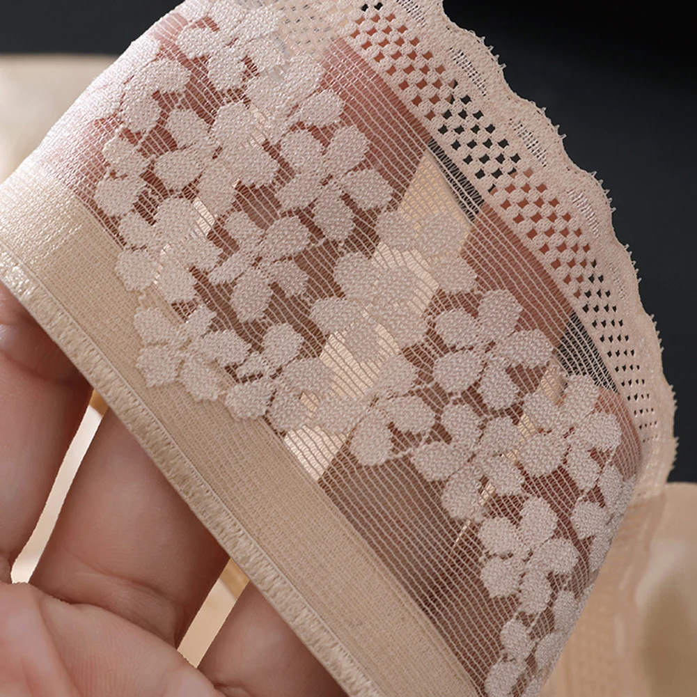 

Men Lace Seamless Ice Silk G-String Adult Underwear For Man Gay Sissy Bulge Pouch Hot Hot Lingerie Elastic Thongs Men's Panties