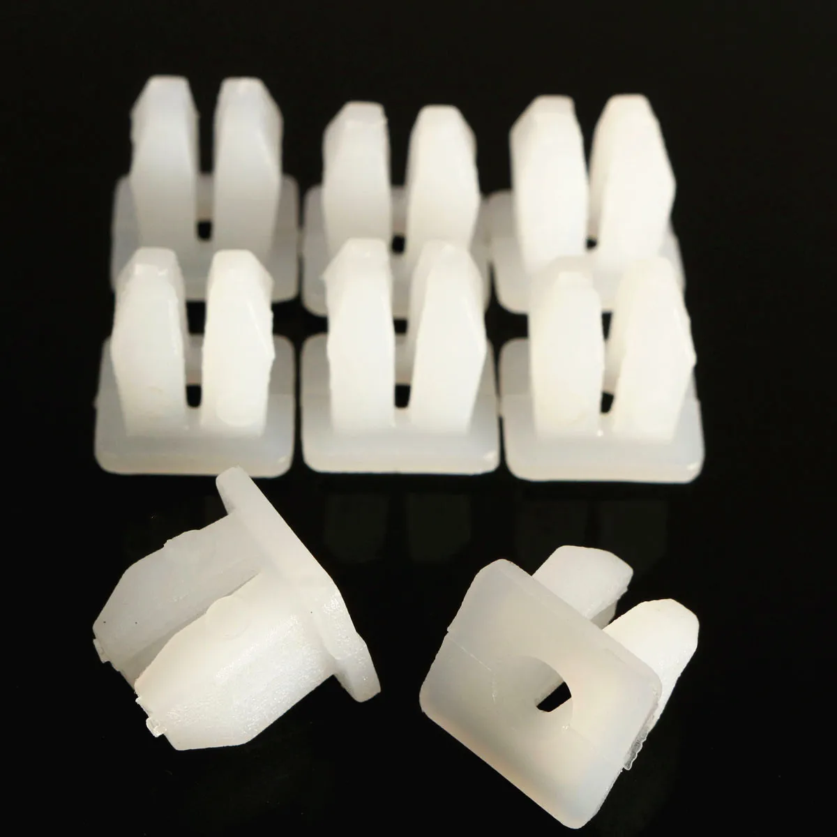 100pcs 5mm Fastener Clips Door Trim Panel Fender Bumper Rivet Retainer Universal For Car Auto image 2