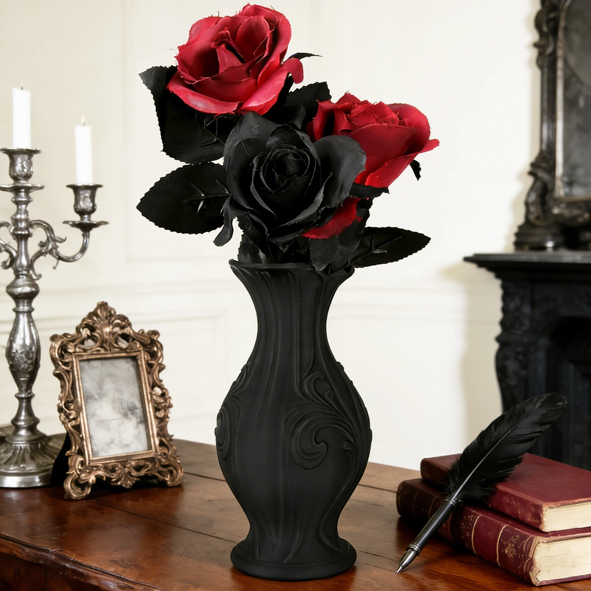 Grenzüberschreitende Gothic-Retro-Vase mit geschnitzter schwarzer Vase für dunkle Desktop-Dekoration im romantischen Stil