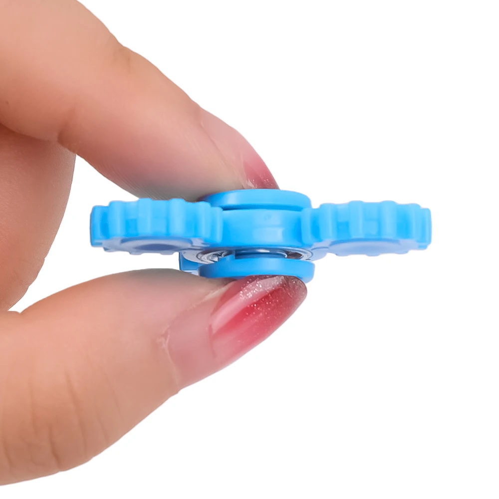 10 pezzi per bambini ragazzi ragazze casuali Mini Finger Gyro giroscopio rotante manuale giocattolo di decompressione divertente gioco di punta delle dita regalo di compleanno