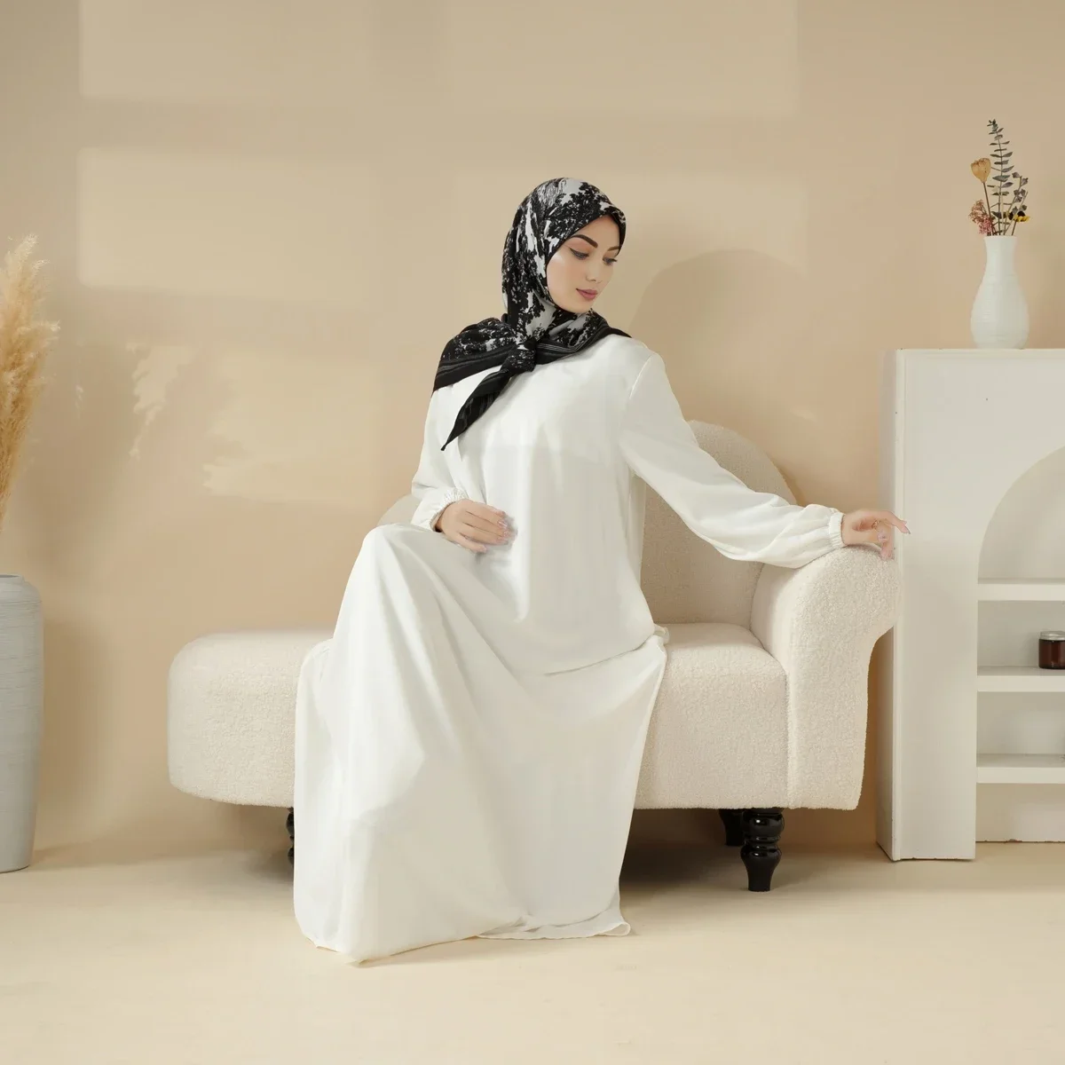 

Праздничное платье-джеллаба/кафтан для мусульманок: Дубайская абайя, турецкий кафтан, арабская длинная роба, женское мусульманское платье с поясом