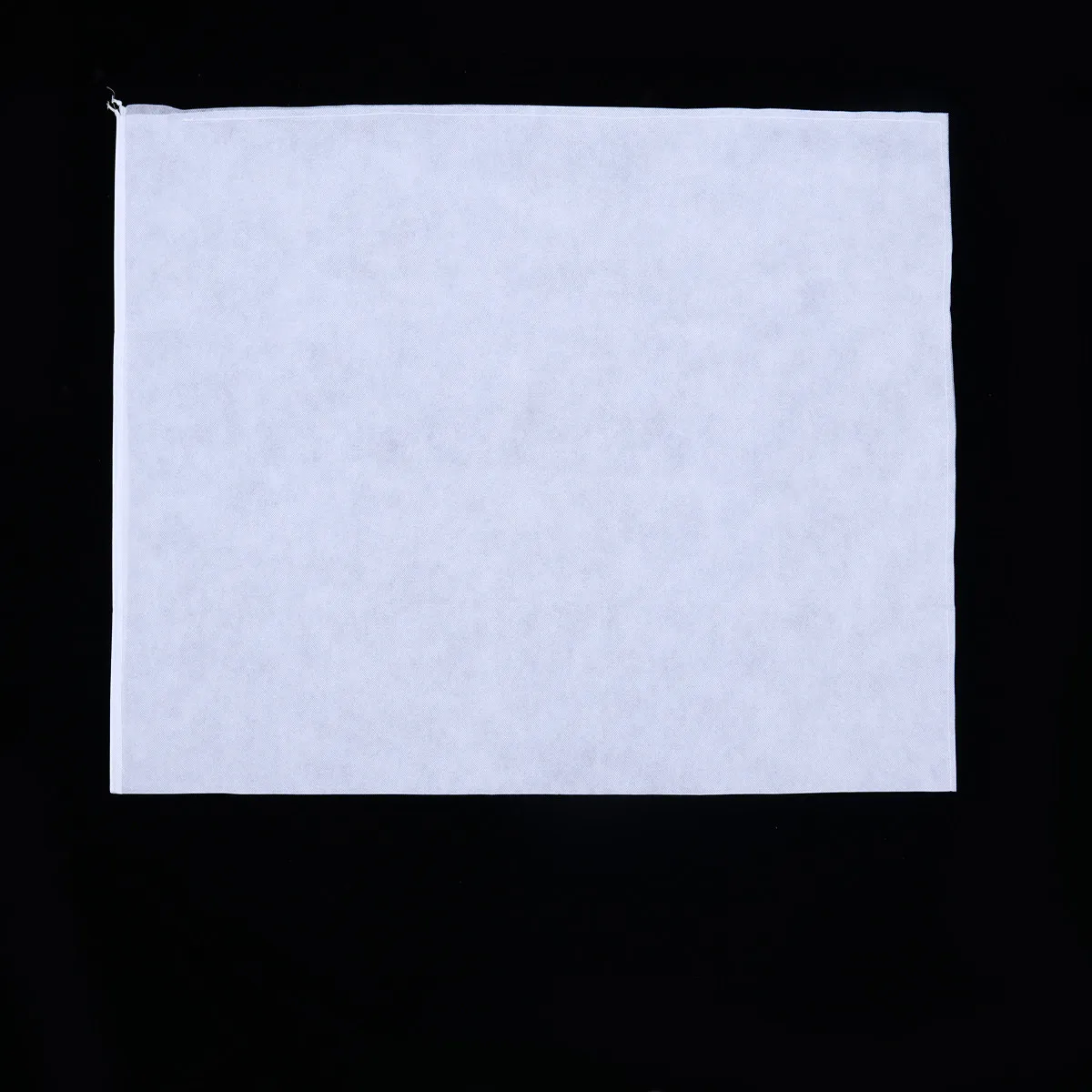 Tree Protective Cover Non-Woven Breathable Plant Cover Protects from Frost Cold Wind Insects for Garden Saplings Roses