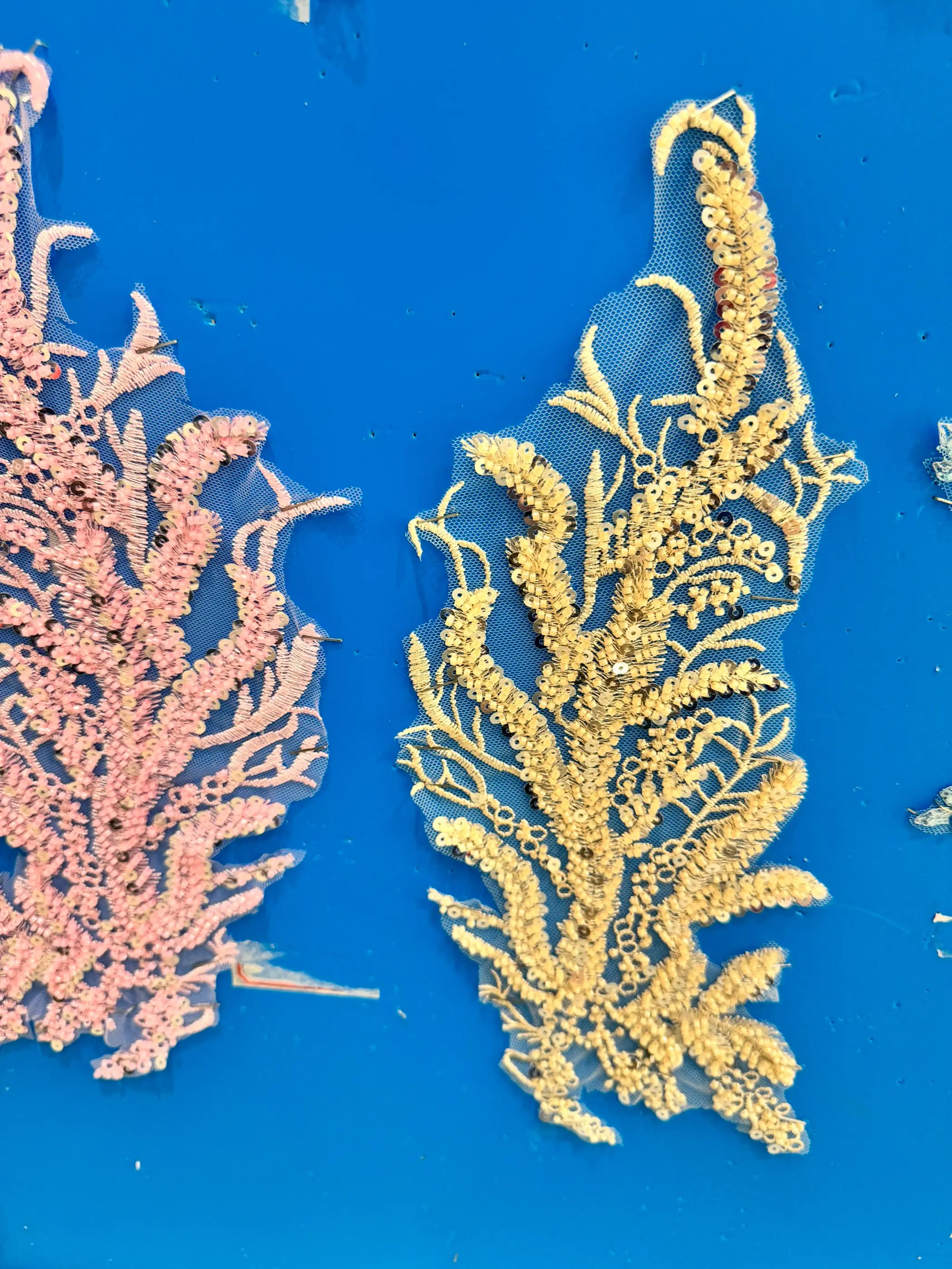 17 Colors Luxury Bridal Evening Dress Embellishments Accessories Hand-Sewn Sequin Beaded Lace Trim Appliqued Fabric