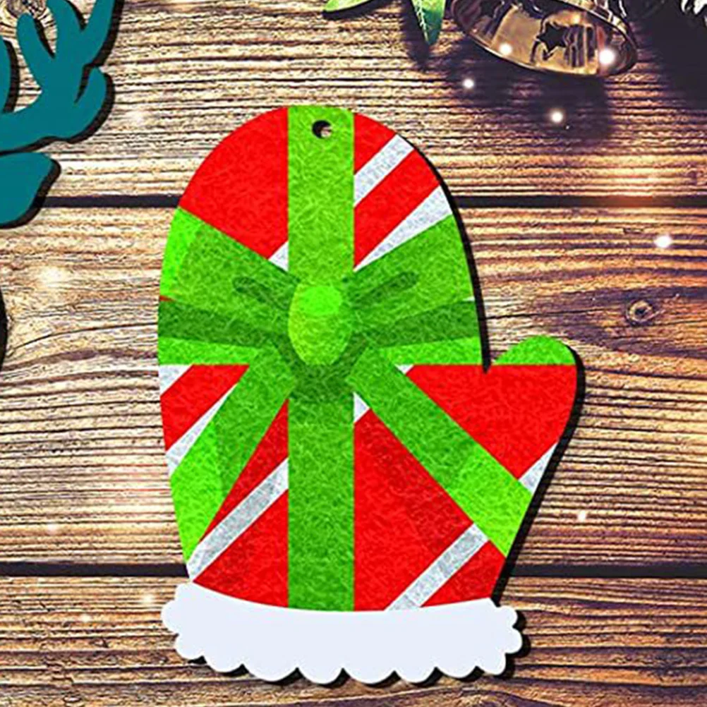 

1Set DIY Wooden Chip Set Blank Xmas Cutouts Hanging Ornament Unfinished Wood Slices for Christmas Crafts Blank Xmas Pendants