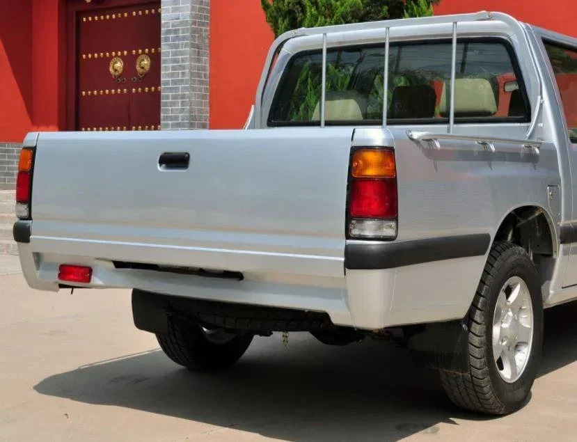 2 Piece Black or Chrome Rear Lamp for Isuzu Pickup 1991-1996 1992 Tail Light for Holden Rodeo TF TFR Truck Free and Wires